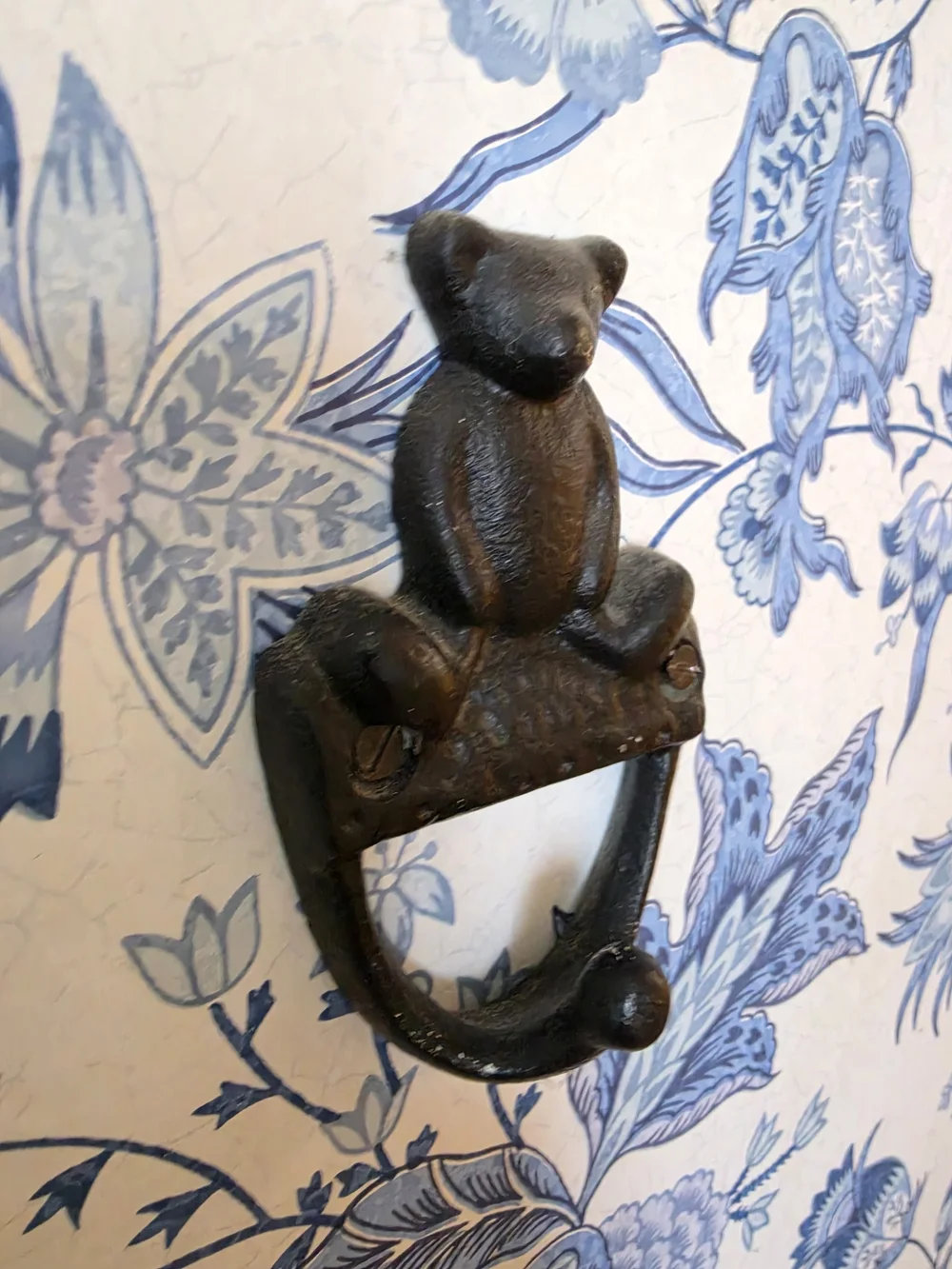 Cast Iron Bear Wall Hooks - Black - Unbranded - Set of 2
